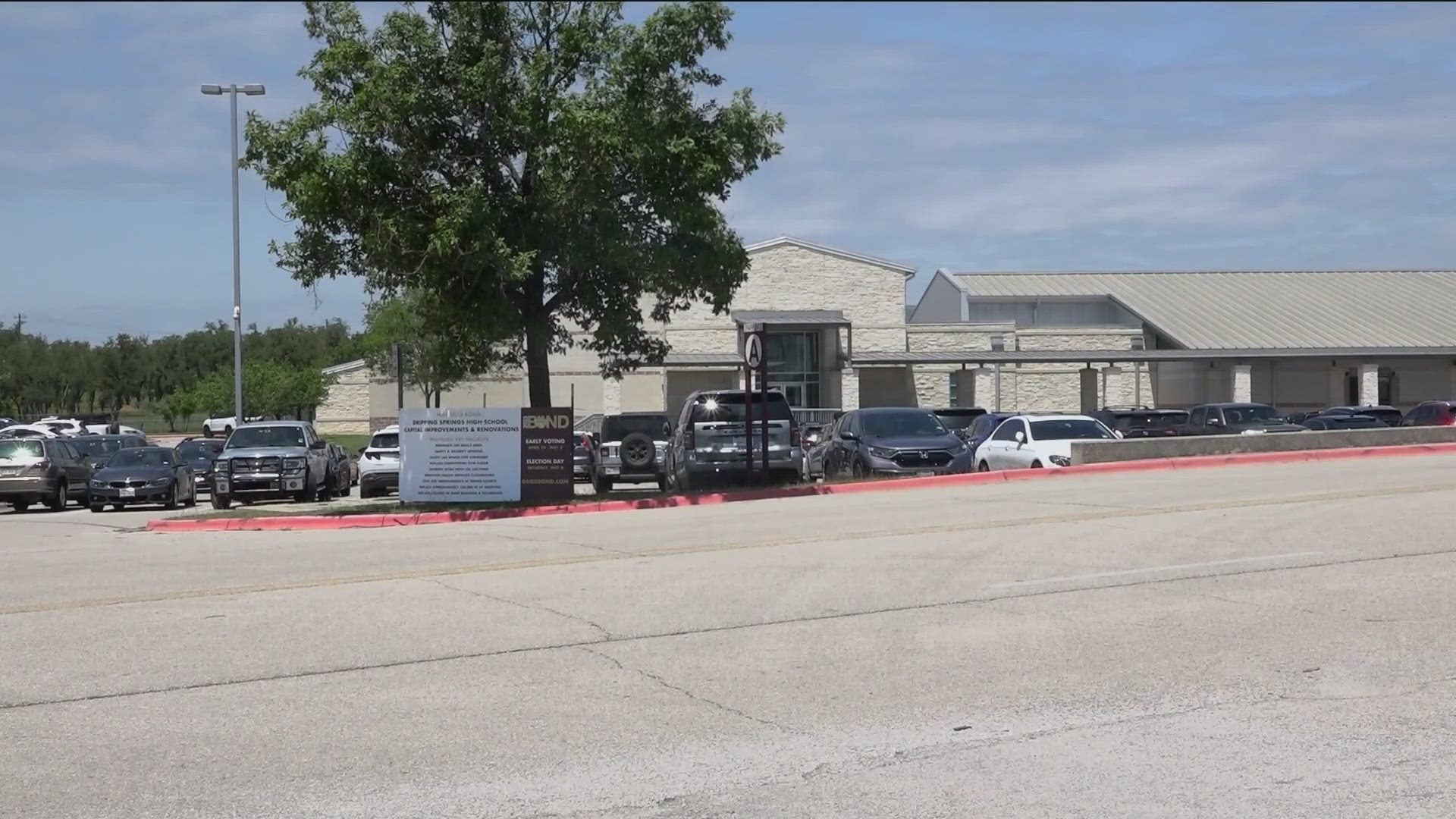 Dripping Springs ISD is joining other Central Texas school districts in allowing chaplains to volunteer as mental health professionals in schools.