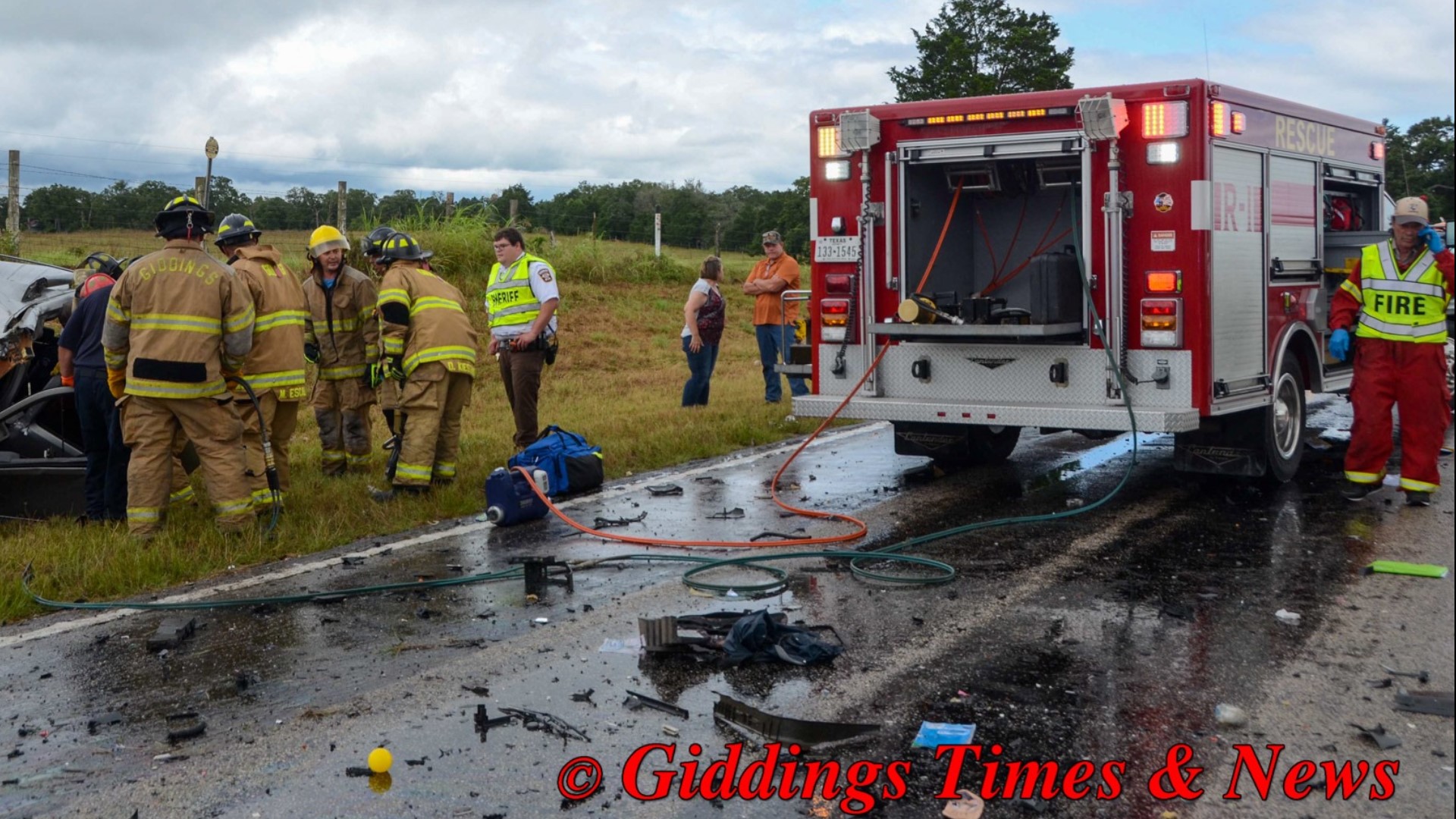4 children killed as result of crash on U.S. 77 south of Giddings