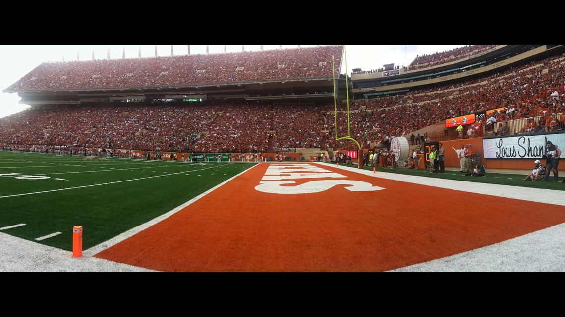 Former Longhorn Chris Simms on Major Applewhite: 'He kind of