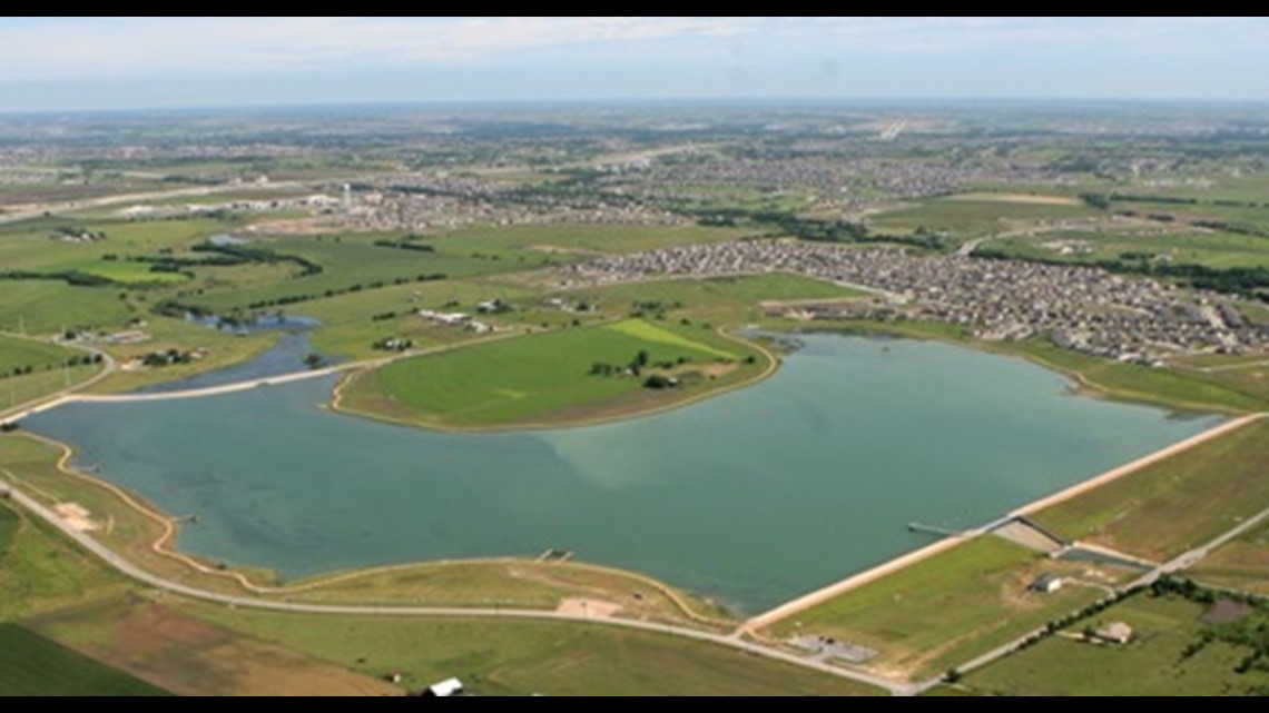 Pflugerville completes lake vegetation removal project