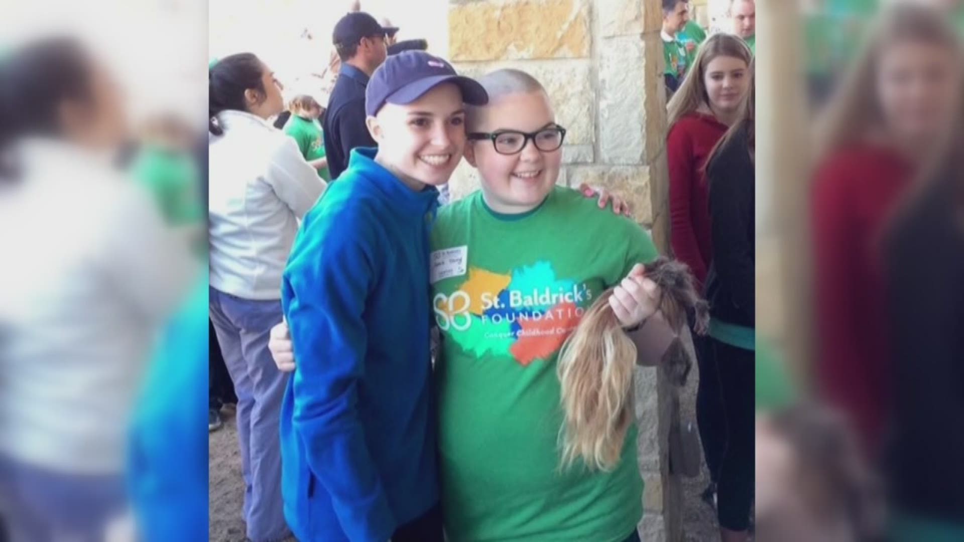 Teen shaves head in support of friend beating cancer