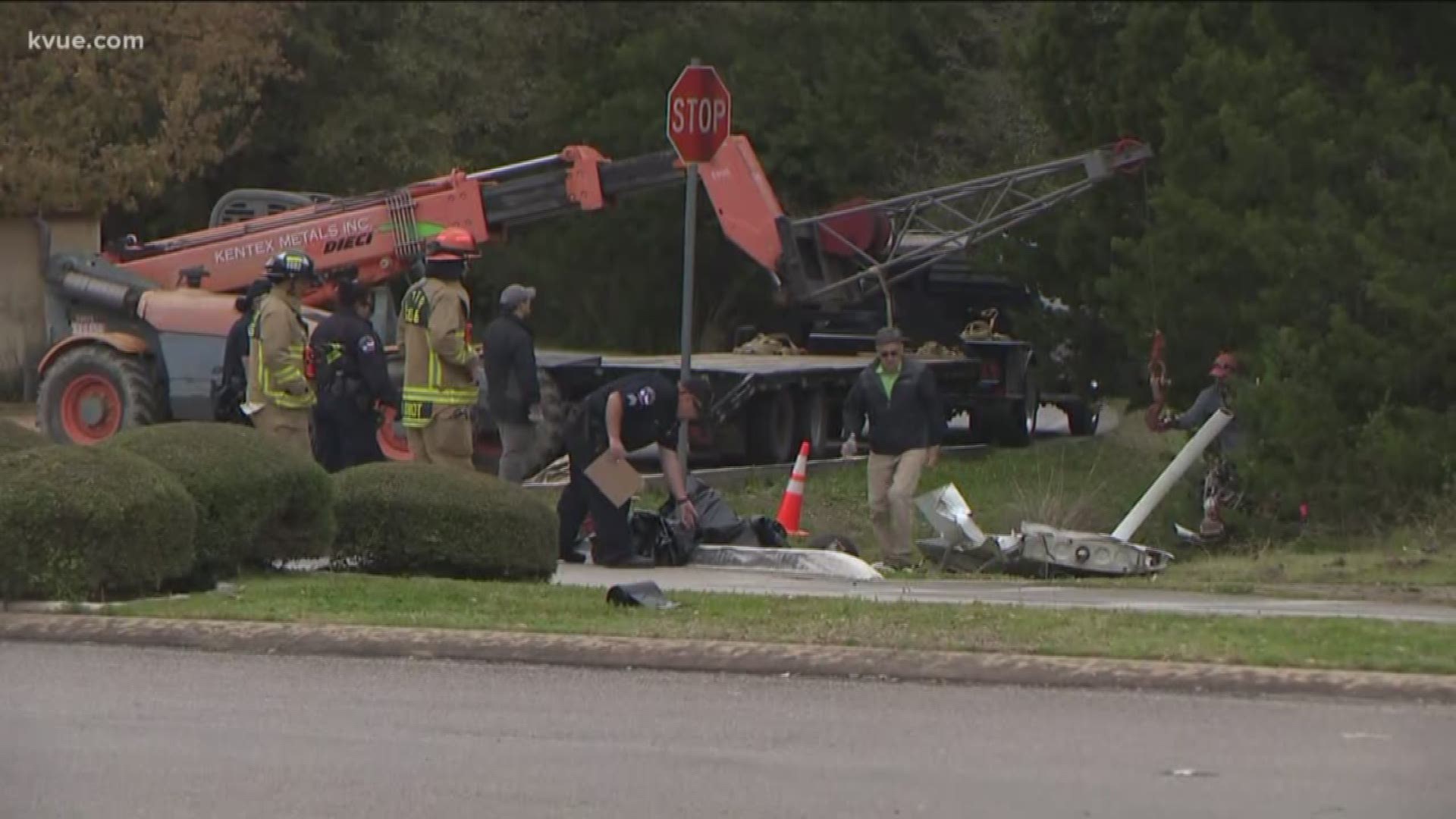 A man is still in critical condition after the plane he was in crashed near a Lakeway neighborhood Thursday.