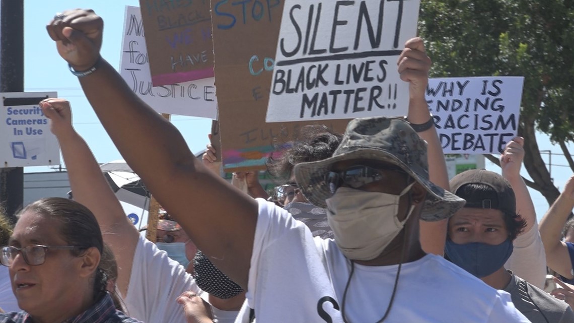 Lockhart residents protest for Black Lives Matter; some call for ...