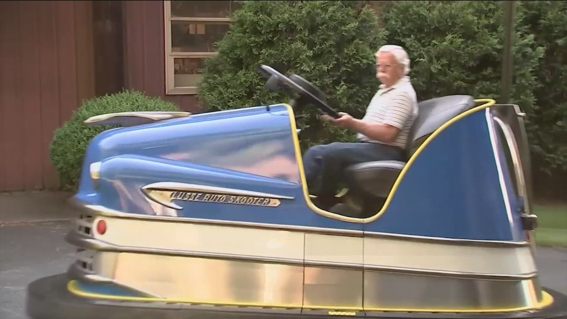 Dan Hryhorcoff of Pennsylvania used at three-wheeled motorcycle and a 2007 Chevy Aveo to build a street-legal "bumper car."