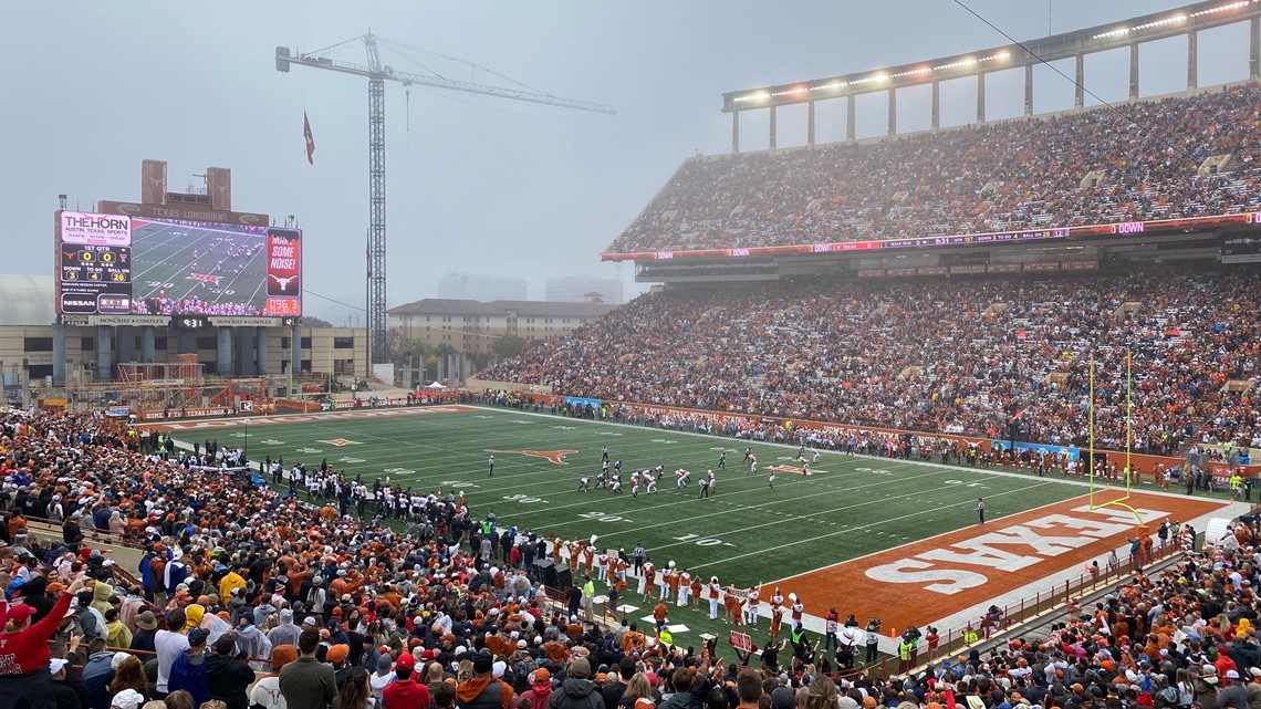 Texas Longhorns bowl game projection and predictions