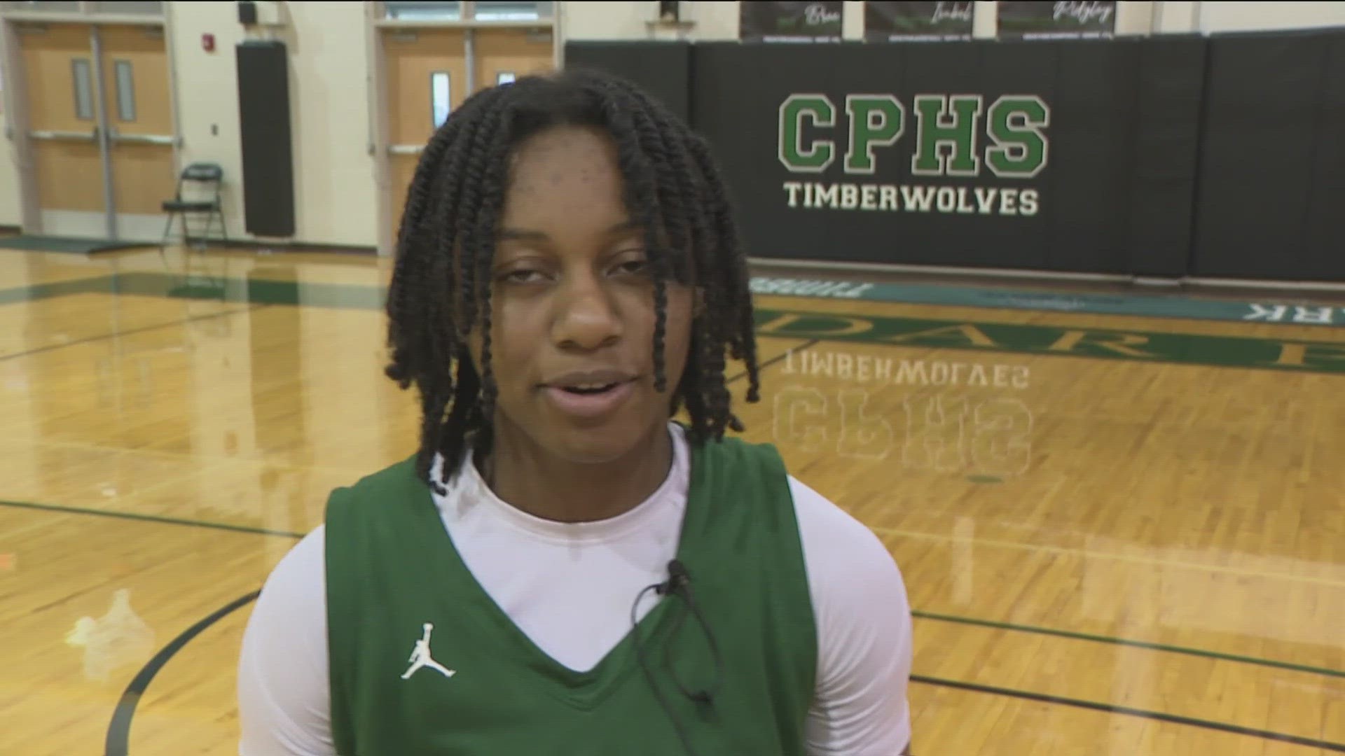 Cedar Park girls basketball's Hope Edwards is our Athlete of the Week! She has 1,000+ career points and is a junior at Cedar Park High School.
