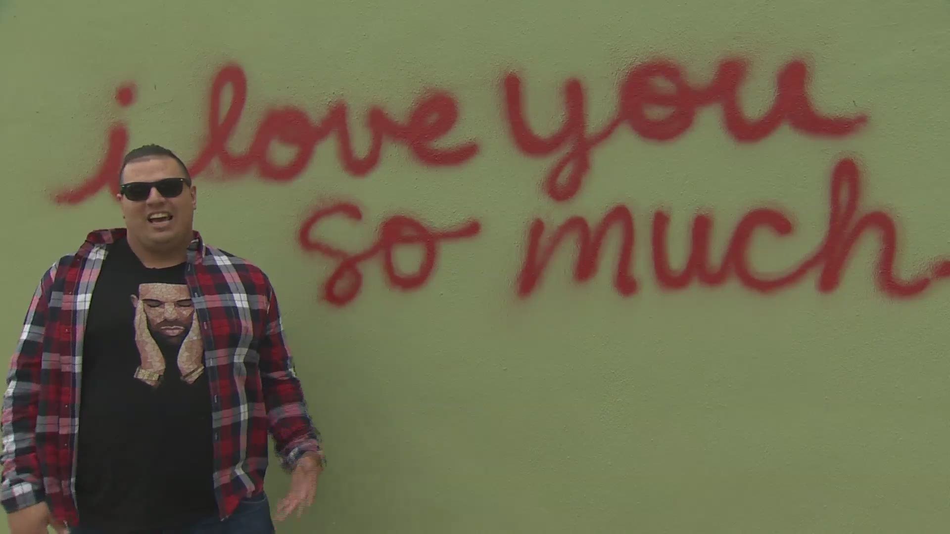 The 'I love you so much' wall