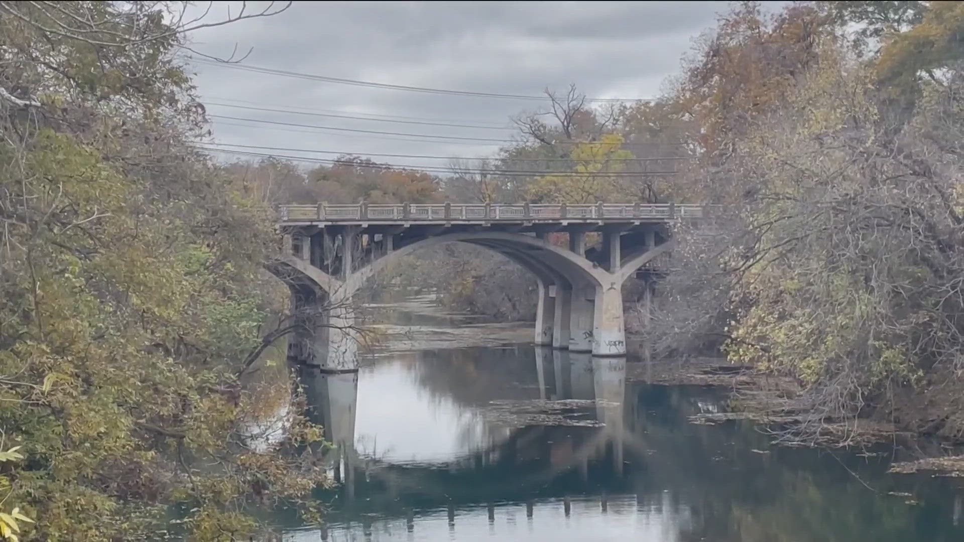 The Austin City Council on Thursday moved forward with plans to replace the Barton Springs Road Bridge.