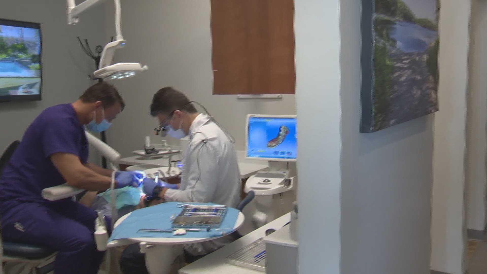 A Cedar Park dentist is using new technology to speed up the process for some of his patients' procedures.