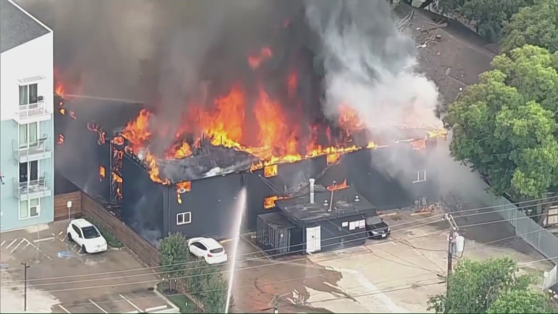 At least 3 dead including child after apartment explosion in Dallas ...
