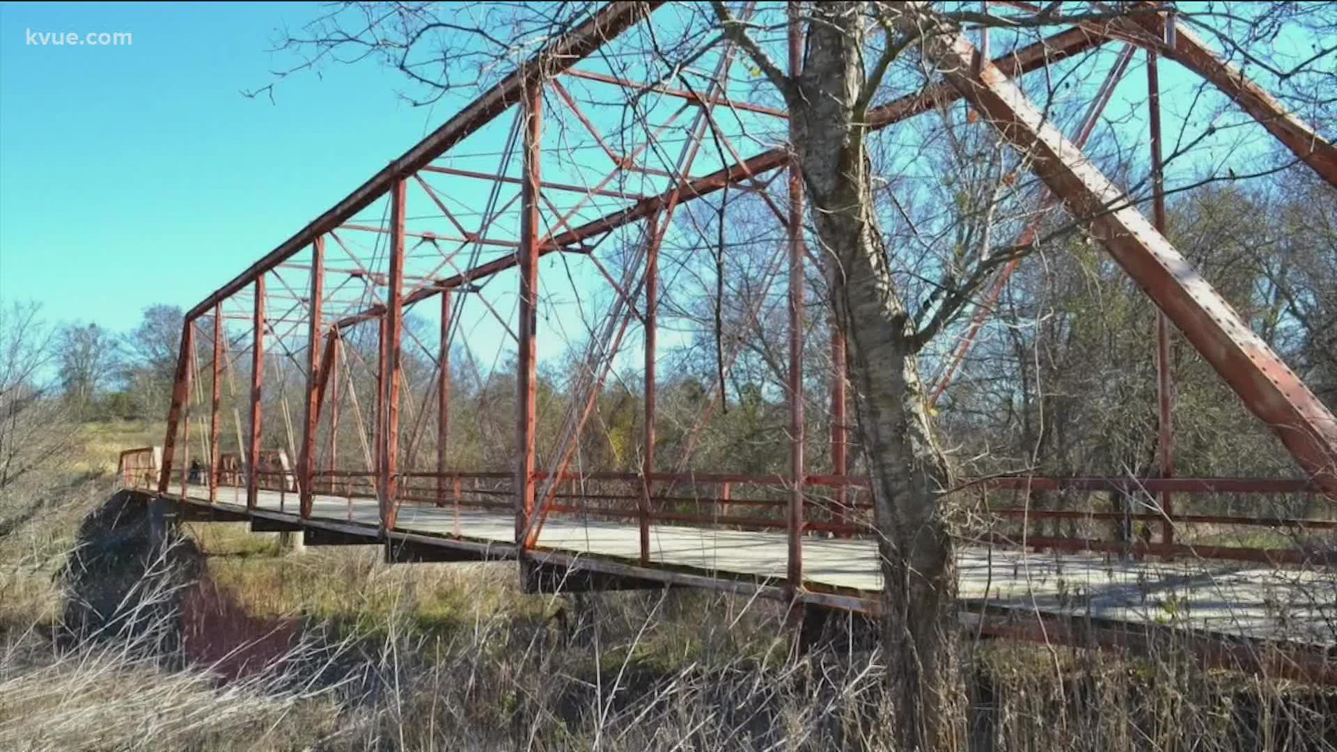 The Easley and Hoxie bridges east of Georgetown date back to the beginning of the 20th century, and one is said to be haunted.
