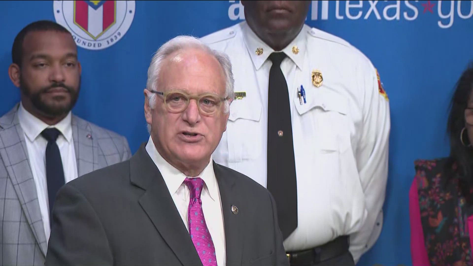 City and county leaders laid out their plan to help keep people safe as a heat wave hits.
