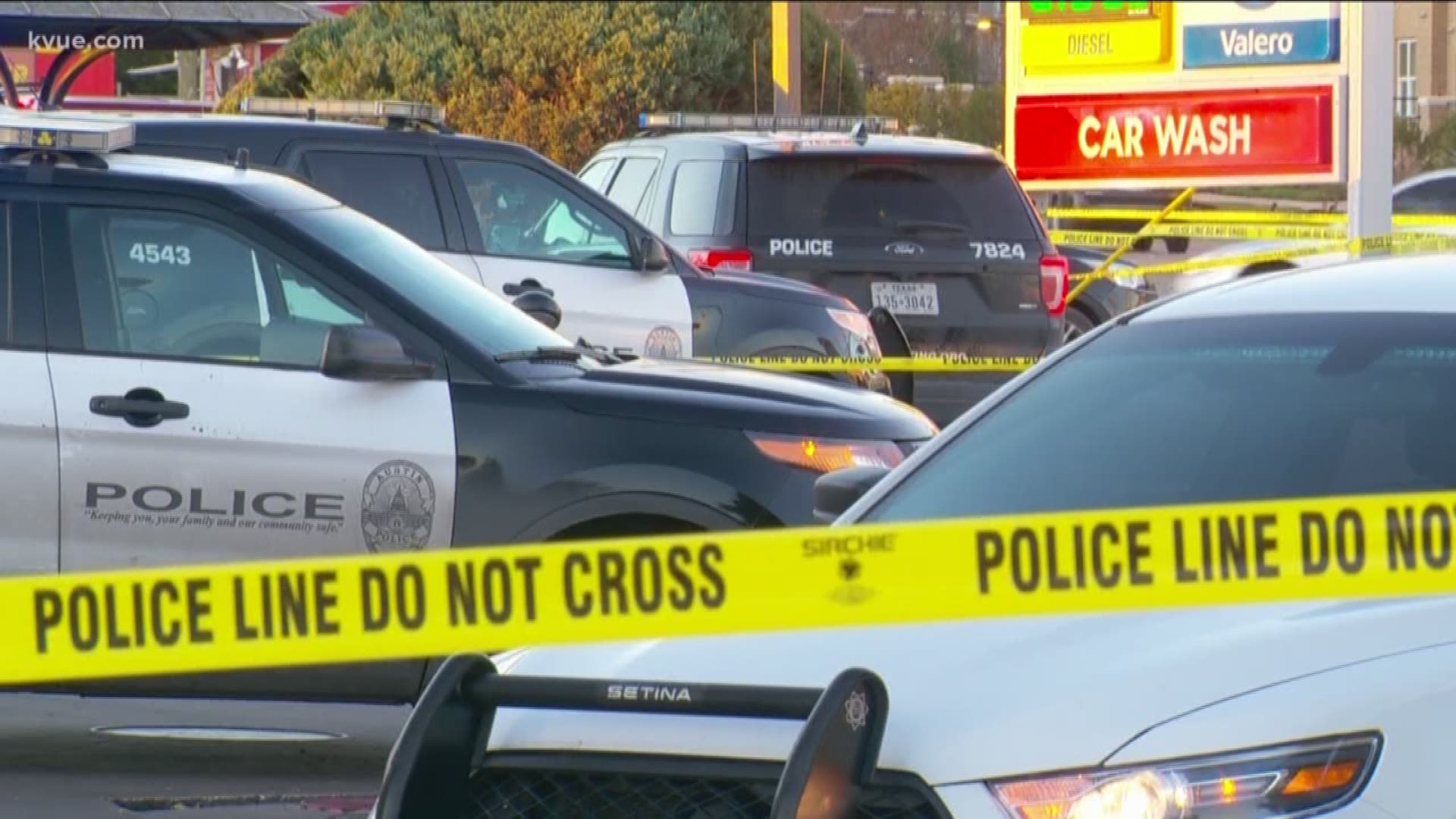 On Friday morning, a man shot his estranged wife at a gas station and then turned the gun on himself. When officers arrived on the scene, they did not find a gun.