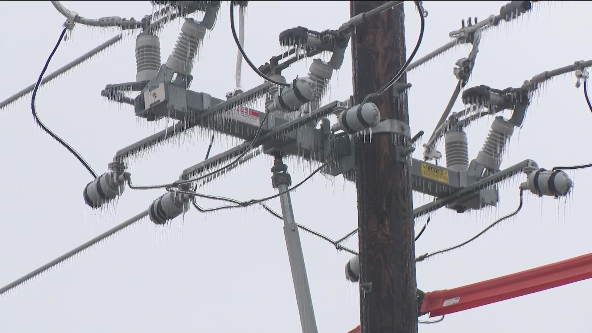 Two Central Texas congressmen are urging the president to grant a disaster declaration for the ice storm that caused widespread damage and power outages.