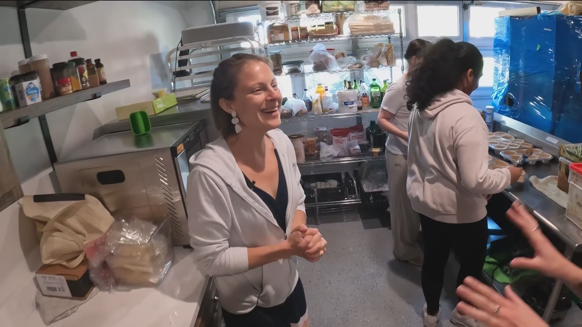 The non-profit Sunday Lunchbox is solving food waste in Austin by using donations to serve free meals to underprivileged families.