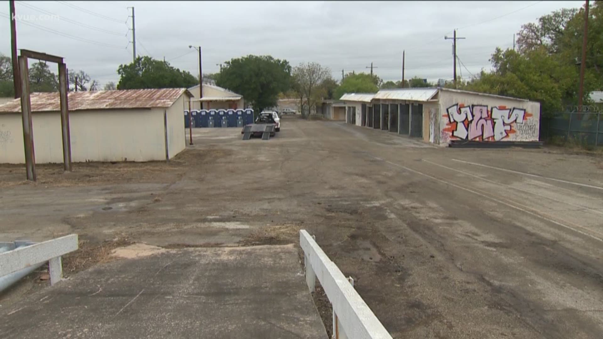 In another effort to combat homelessness in the Austin area, Gov. Greg Abbott announced Thursday that the state has opened a temporary area for people to camp.