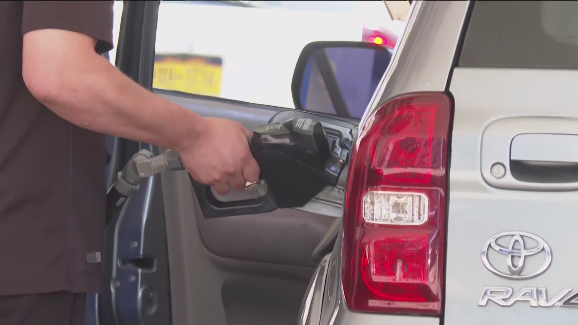 Oil prices jump over supply fears | kvue.com