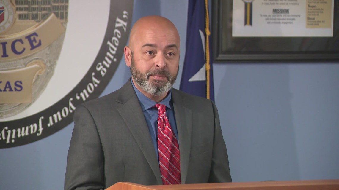 Austin police provide update after AMBER Alert suspect linked to double murder