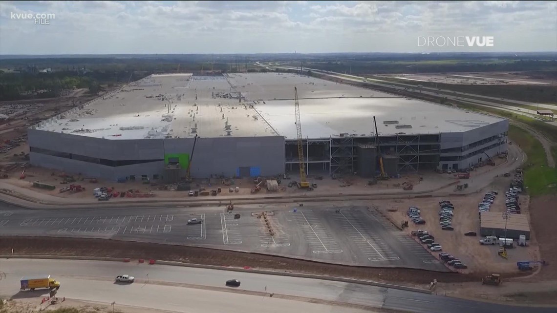 As Tesla Gigafactory reportedly close to coming online, job training programs expect another boost - Vimarsana News