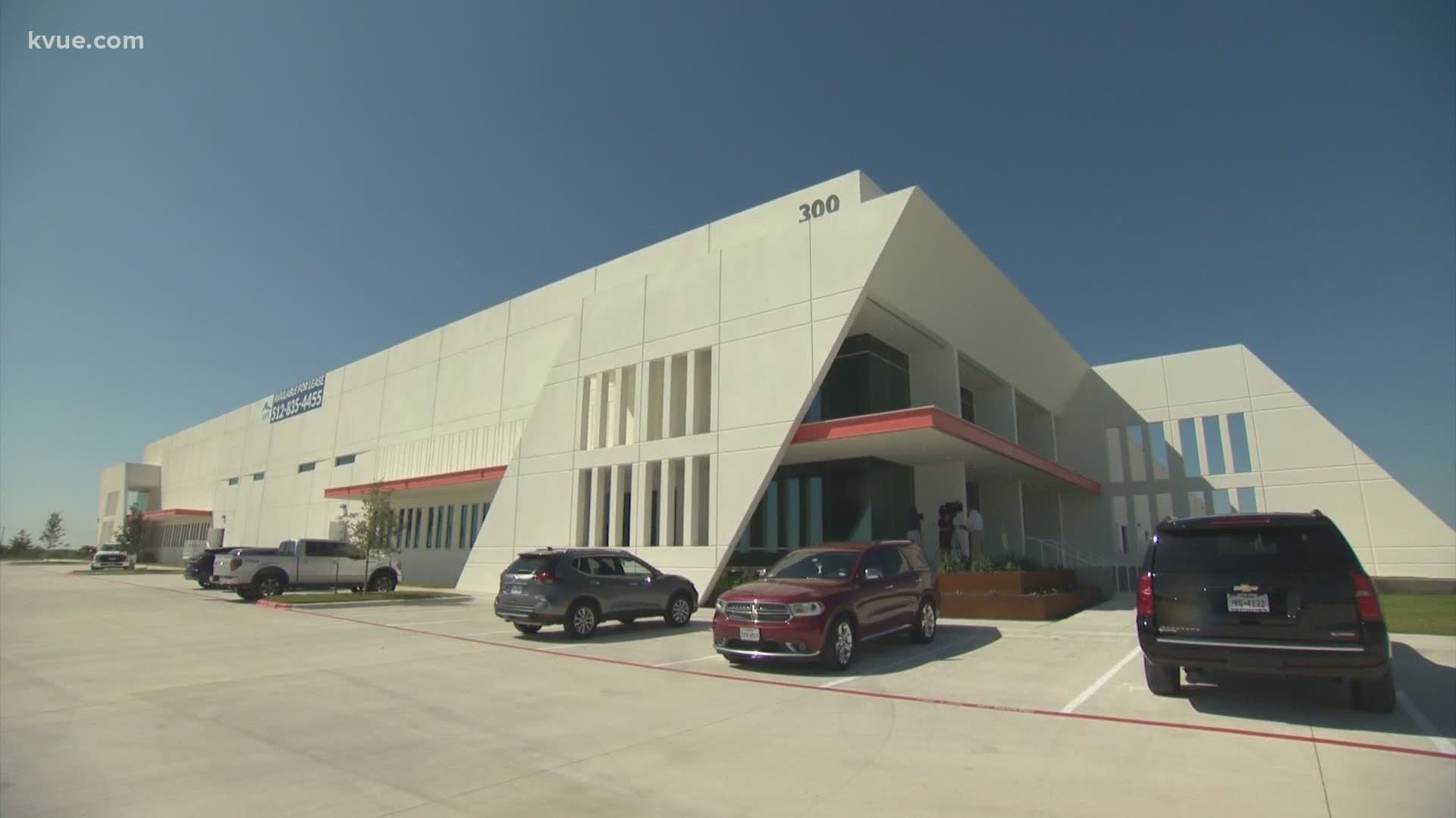 SmileDirectClub is backing out of a $37 million deal to bring a manufacturing plant to Kyle.