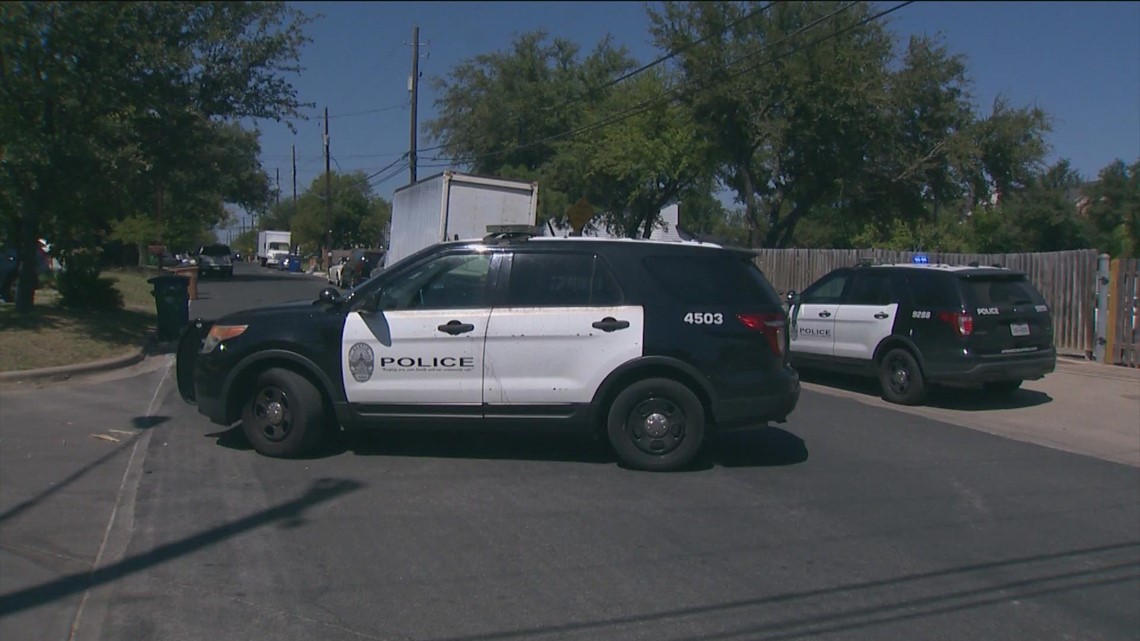 Hourslong SWAT standoff ends in arrest in North Austin