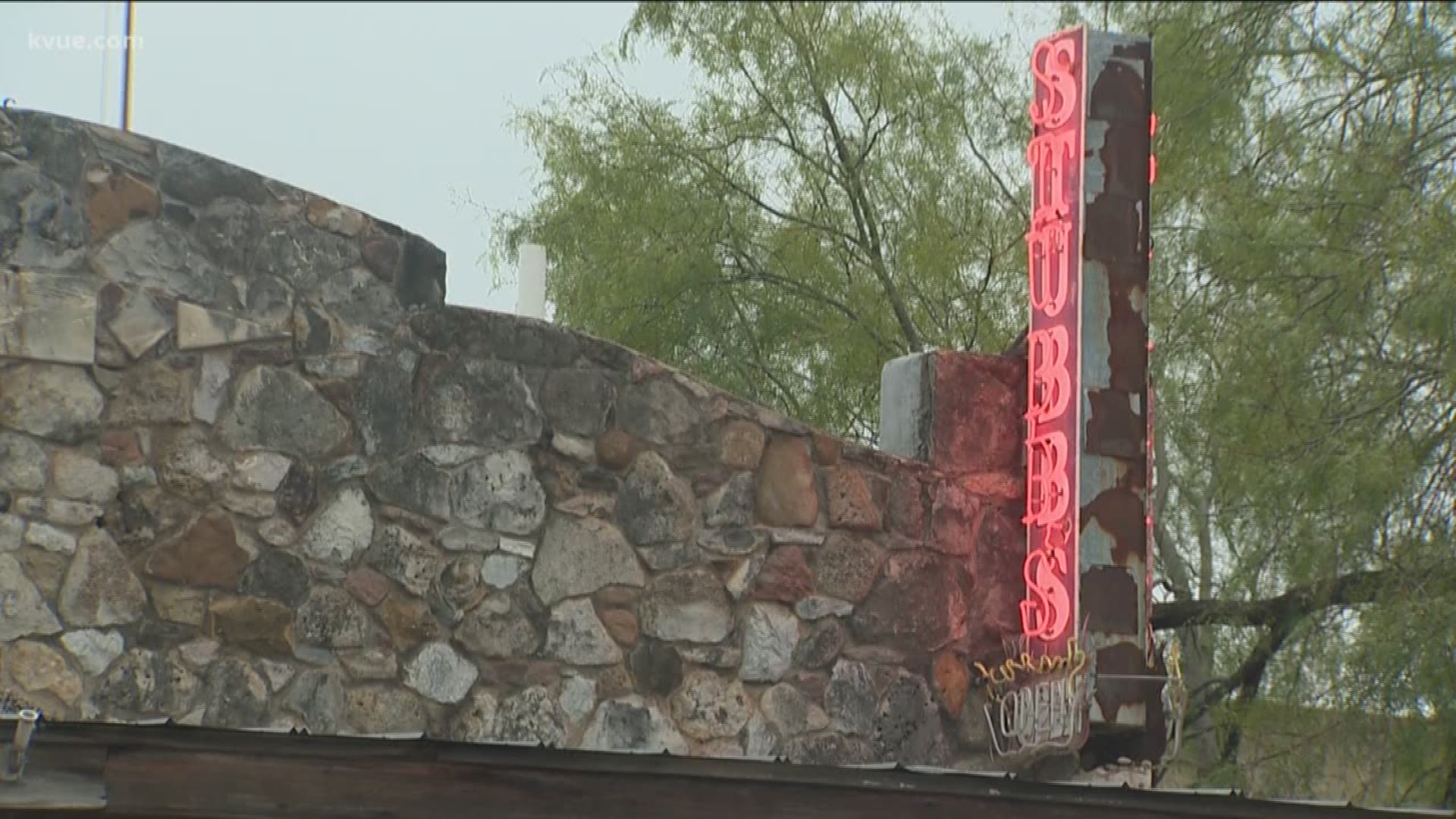 A trademark lawsuit was resolved, allowing the restaurant and venue to stay open under the famous Stubb's name.