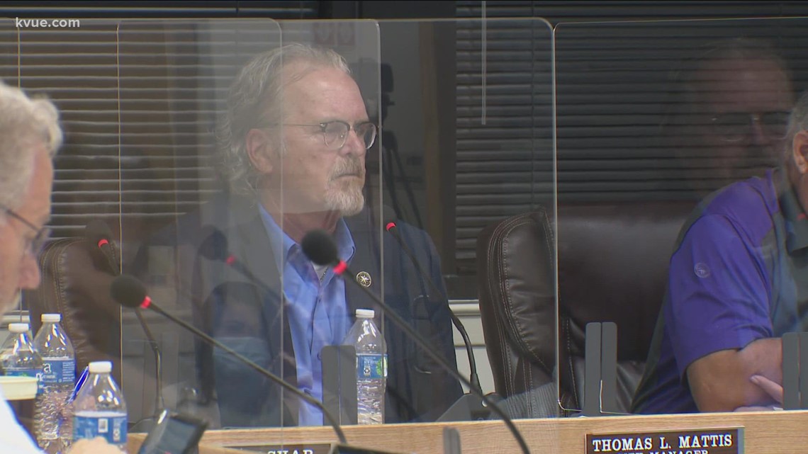 Elgin City Council closer to hiring chief of police previously accused