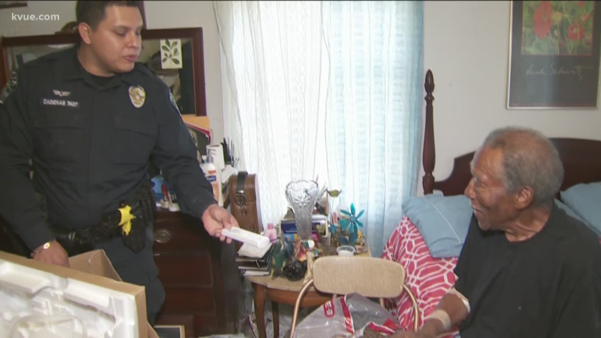 A World War II veteran in Austin will be sleeping a bit more warmly, thanks to the help of two Austin police officers and several organizations.