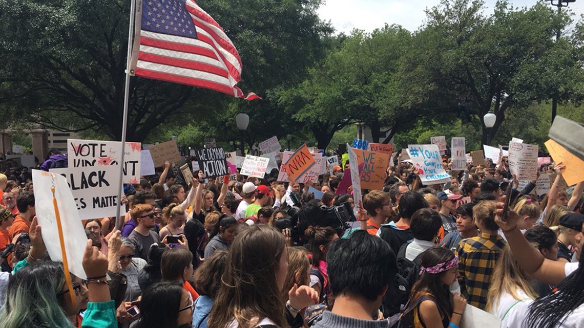 Hundreds of Austin-area students join National School Walkout Day ...