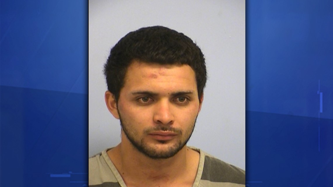 Man accused of strangling girlfriend to death, attempting to escape ...