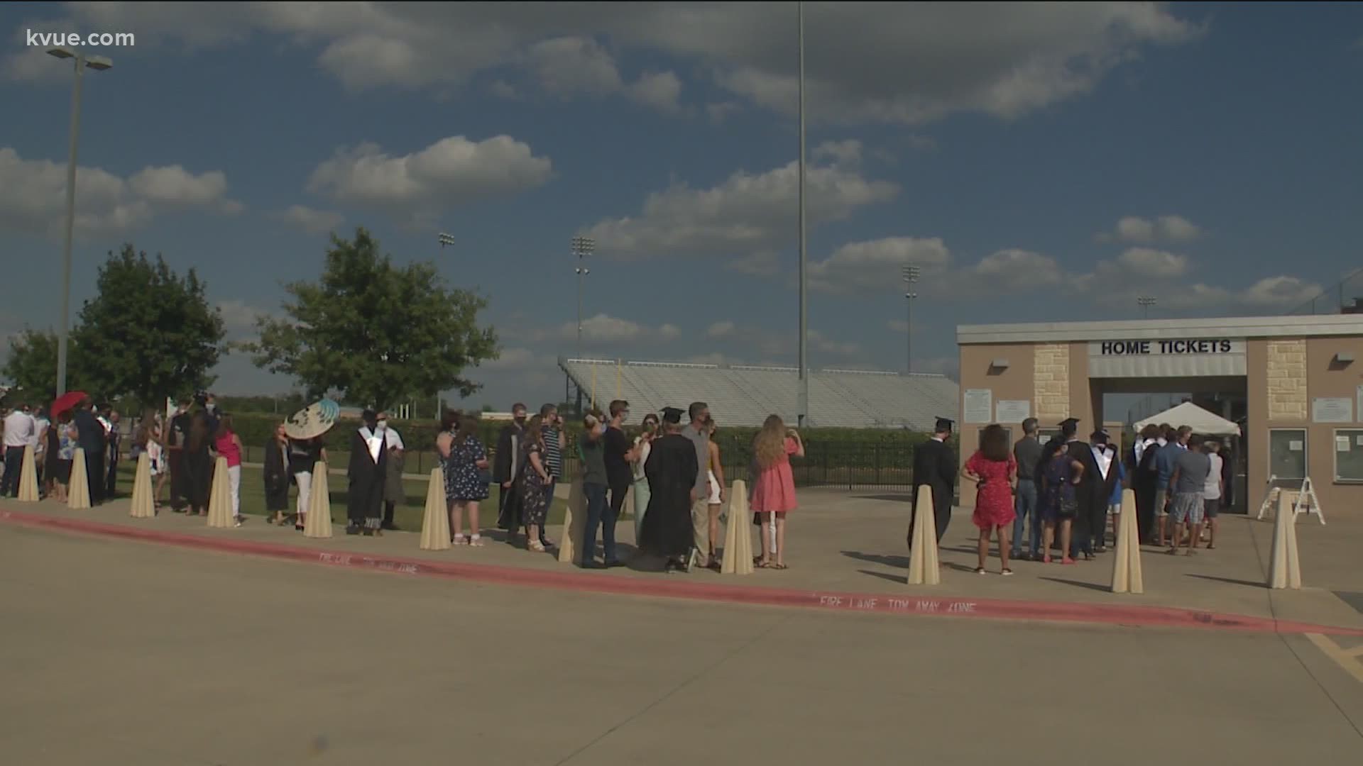 Leander ISD holds inperson graduation ceremonies