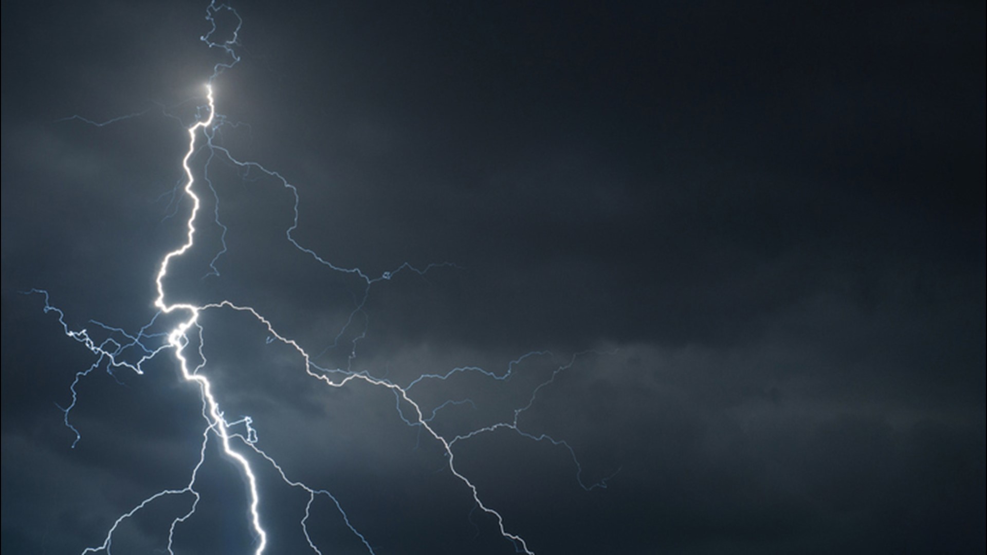 Report: Flatonia, Texas led the nation in 2021 lightning strikes 