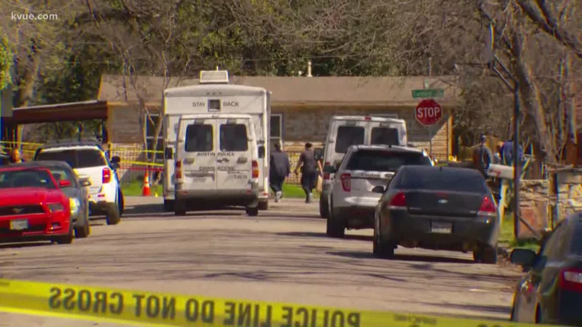 An Austin man who allegedly ran at police officers with a 'pick-axe' is dead.