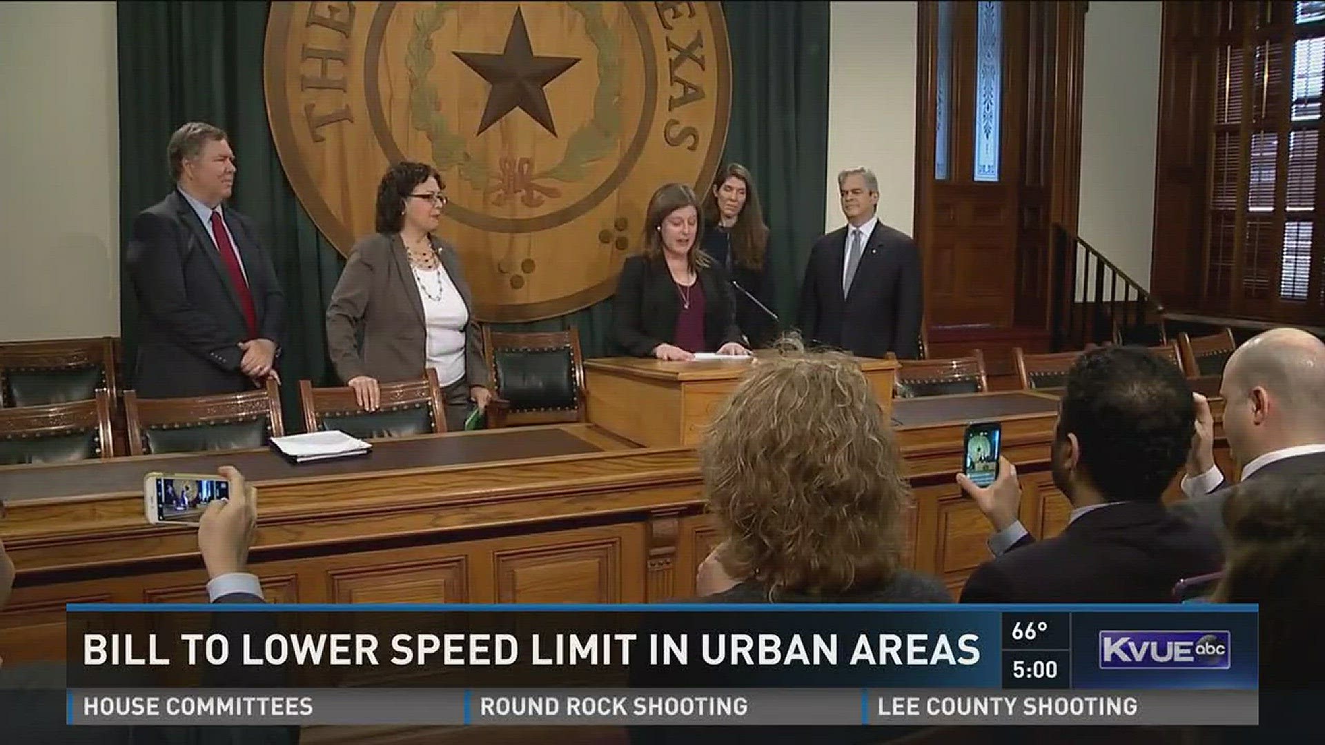 Rep. Celia Israel (D-Austin) filed House Bill 1368 to lower the speed limit in urban areas from 30 to 25 mph.