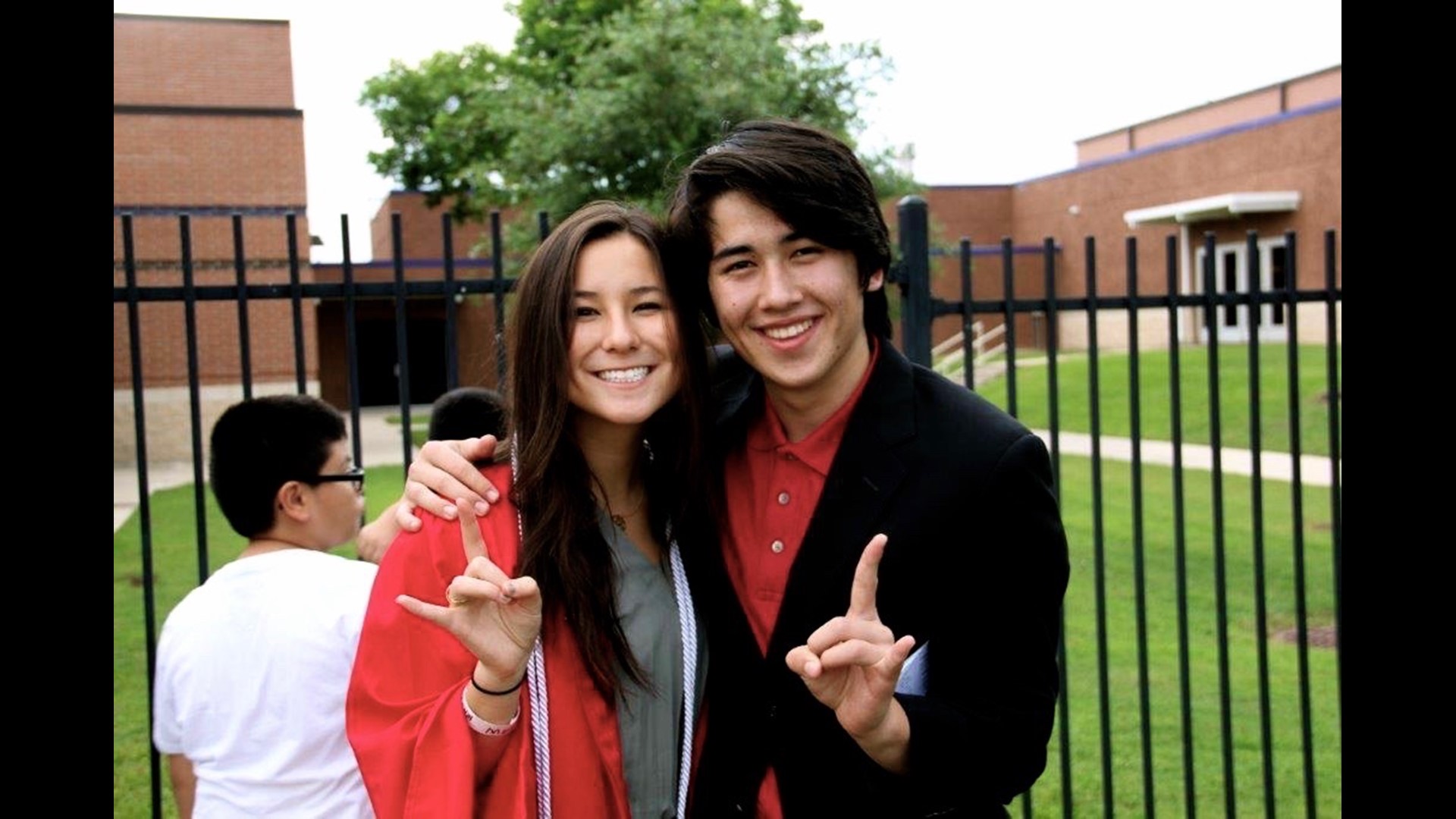 UT student who died after crash now has official scholarship named in ...