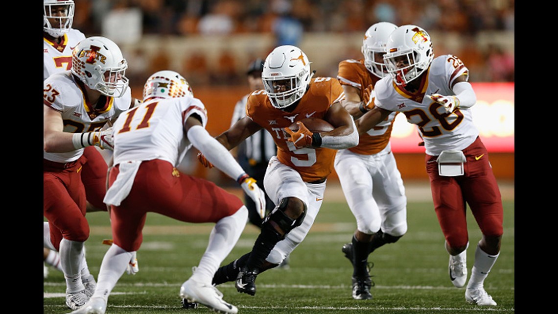 RECAP: No. 15 Texas Longhorns Win 24-10 On Senior Night, Control ...