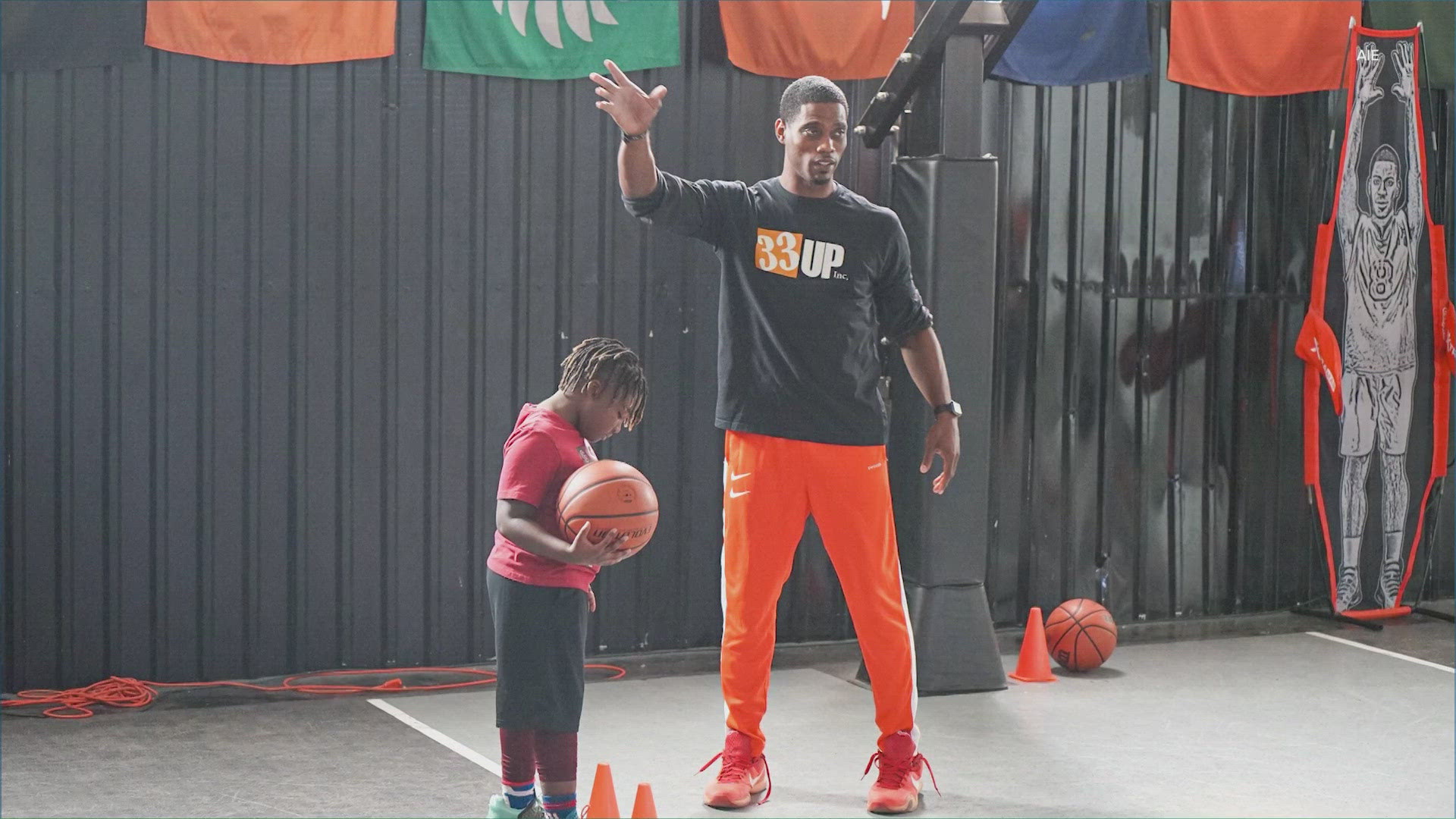 kvue.com - Johann Castro - Former Longhorn, NFL quarterback appointed to Texas higher education board