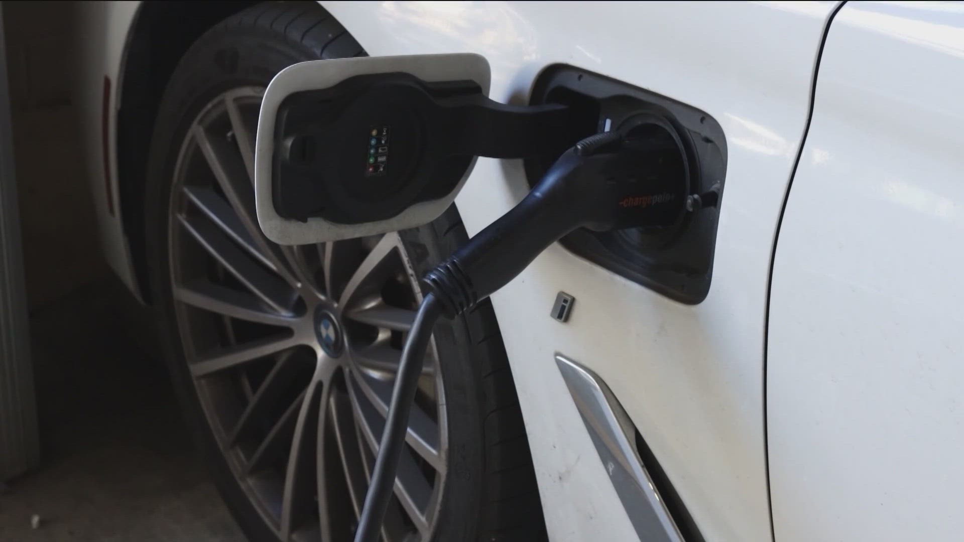 Texas ranks 40th among states for electric vehicle infrastructure.