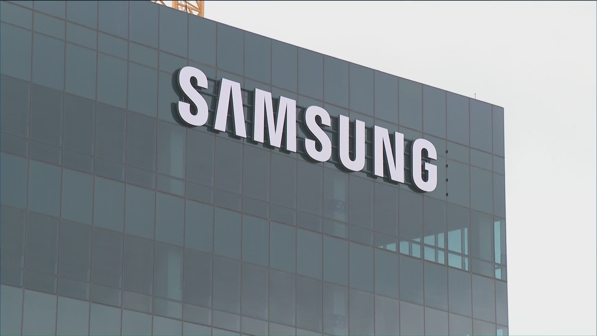 The federal government is giving Samsung more than $6 billion to expand computer chip manufacturing in Central Texas.