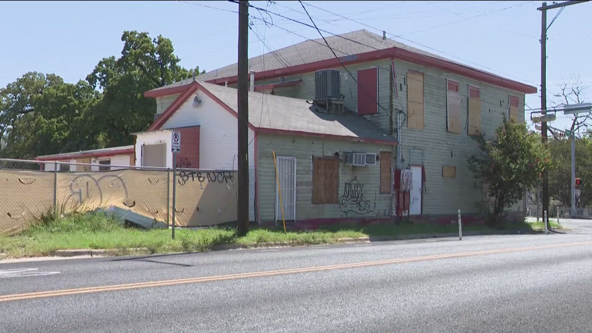 Plans are in place to demolish a century-old vacant building that sits on 1500 E 12th St.