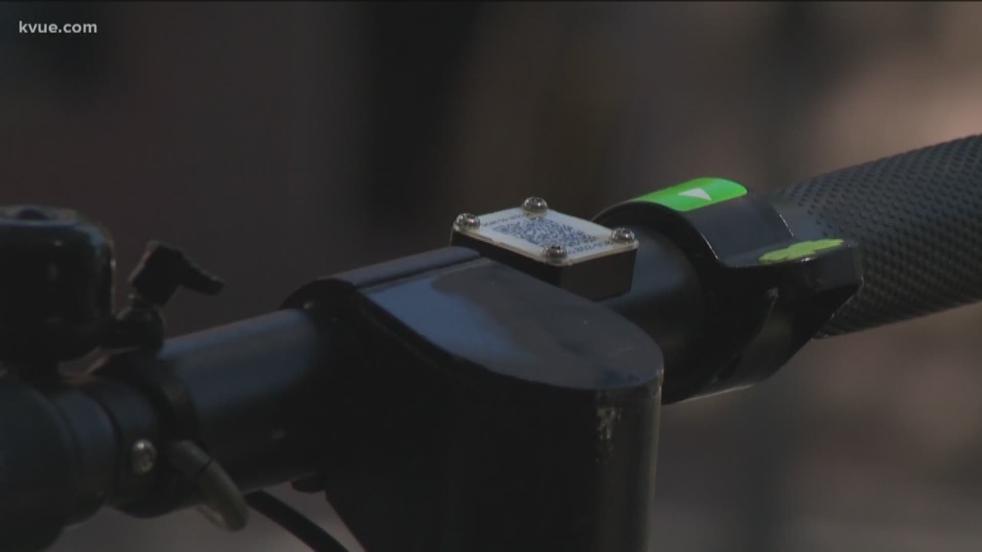 In an effort to "hold every dockless mobility company accountable to the rules," the City of Austin is punishing dockless scooter company Lime for violating a rule.
STORY: http://www.kvue.com/news/local/dockless-scooter-company-lime-gets-in-trouble-with-c
