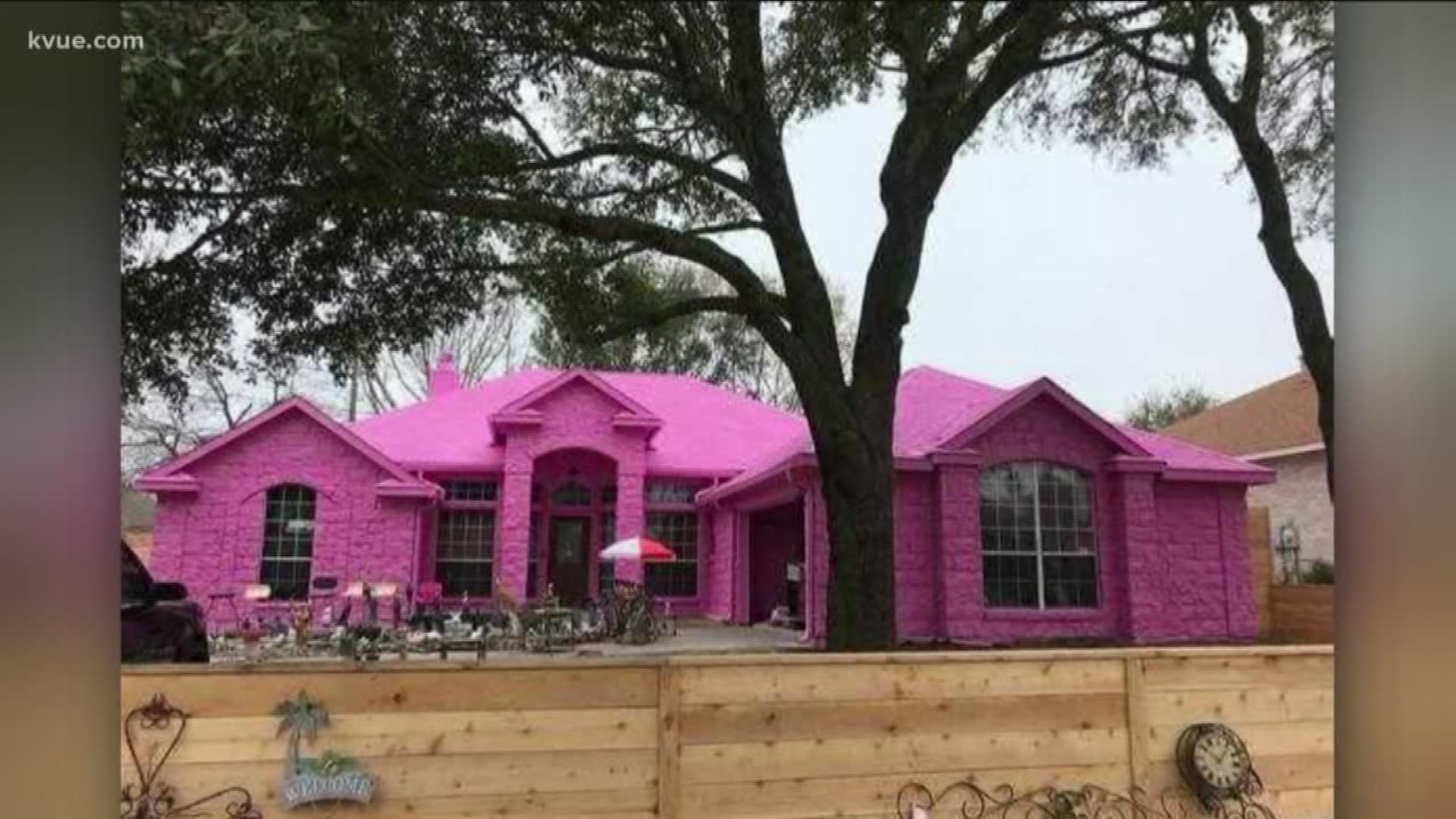 Pink house turning heads in Pflugerville