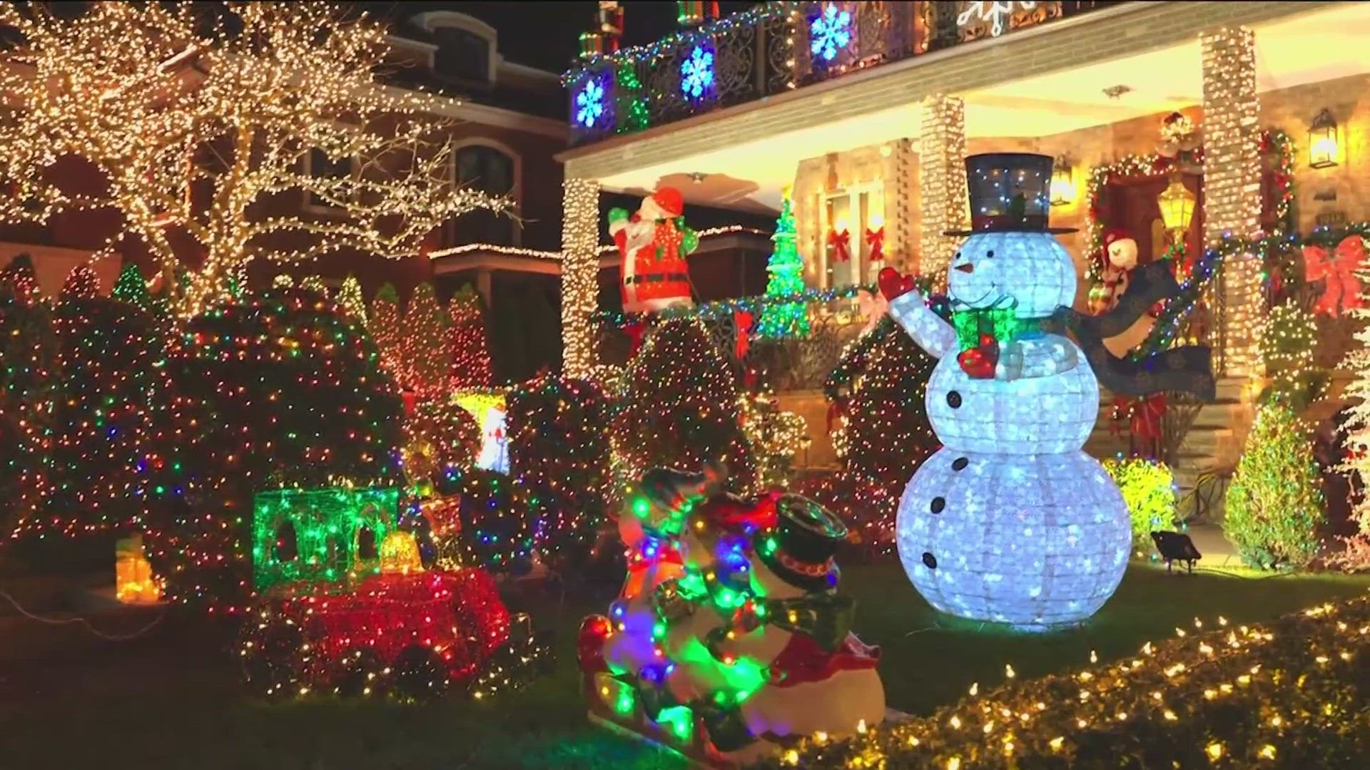 Consumer Reports says these tech products can help you make the most of your indoor and outdoor lights. 