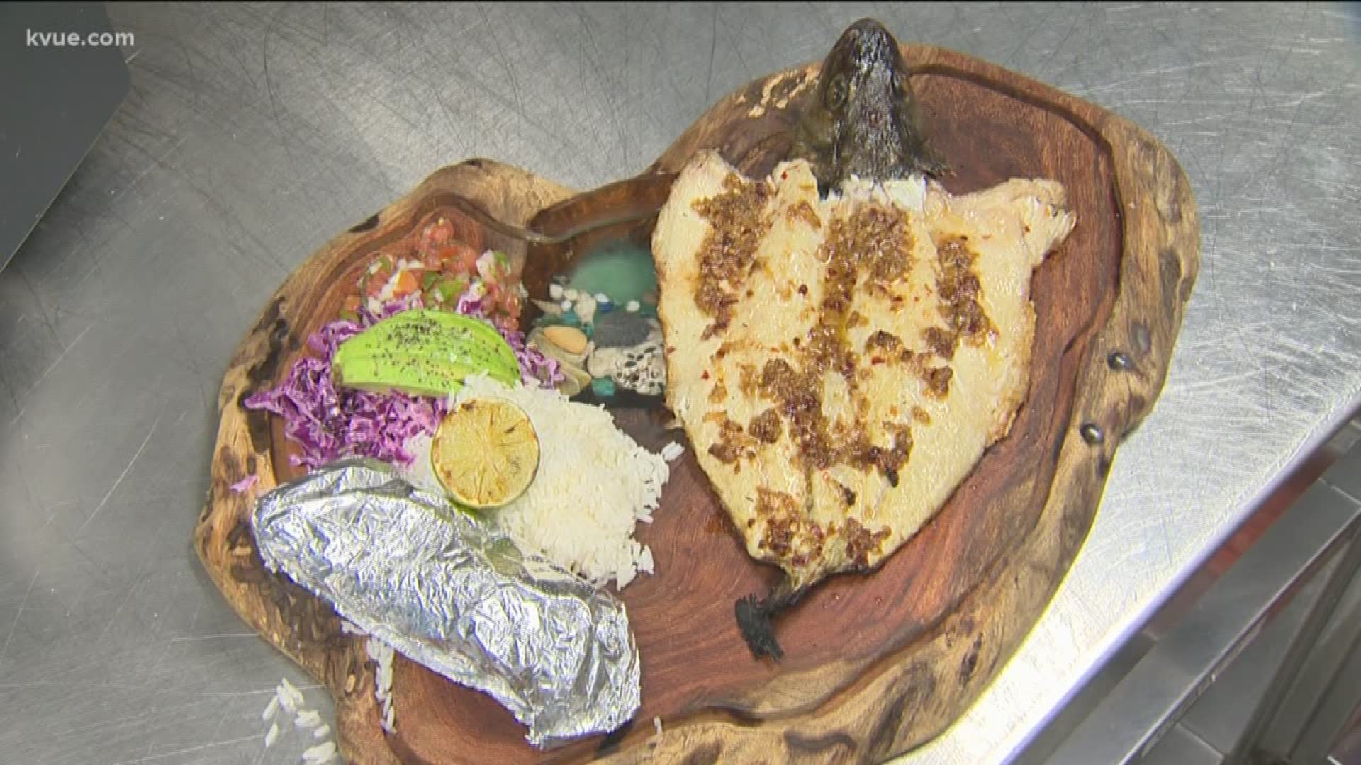 Shore Raw Bar and Grill is a new restaurant in Oak Hill located off Highway 71 and it’s this week’s Foodie Friday at KVUE!