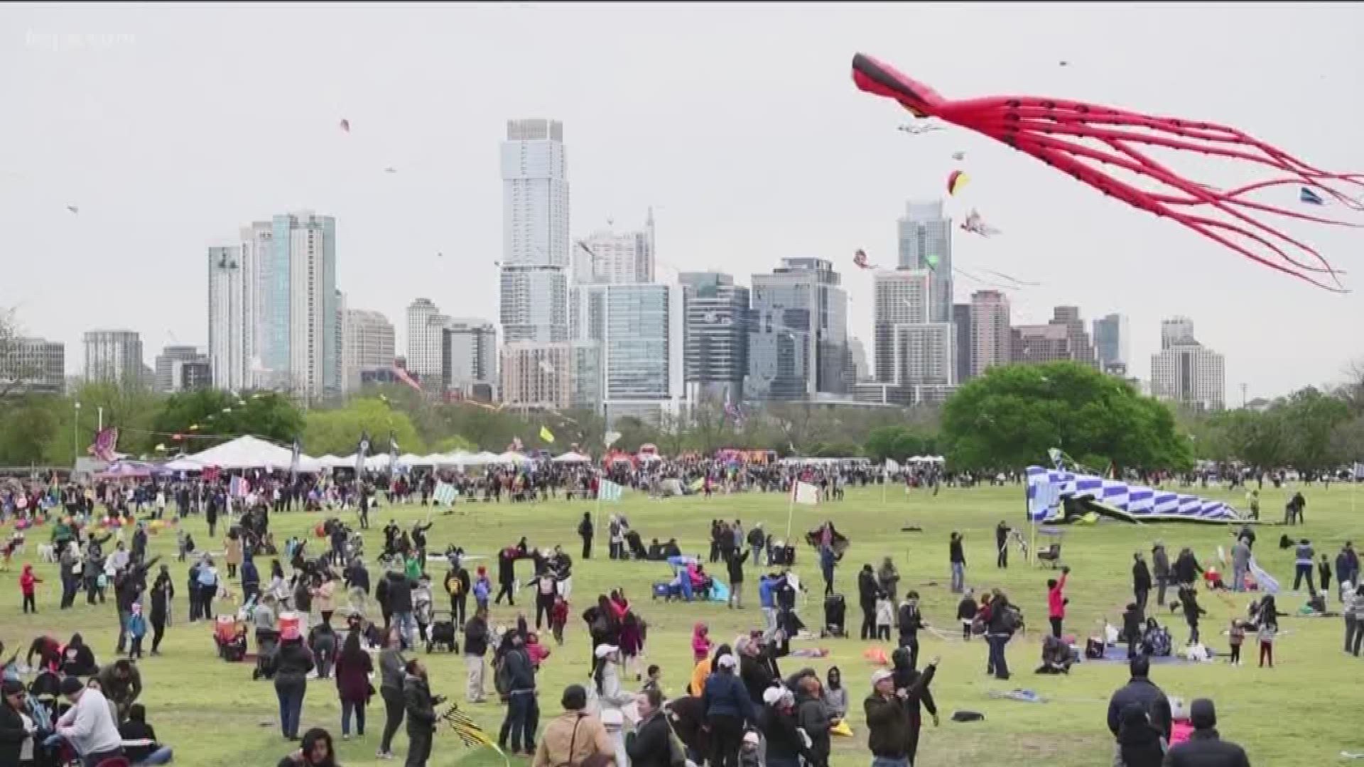 Austin ABC Kite Festival in Zilker Park takes off on cool, cloudy day