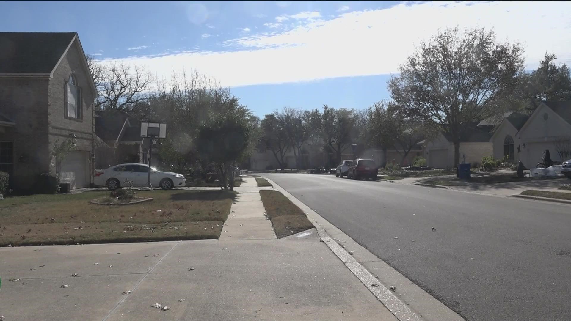 KVUE spoke with one Cedar Park resident who said here electricity is working just fine, but that the gas at her home is out - leaving her and others without heat.