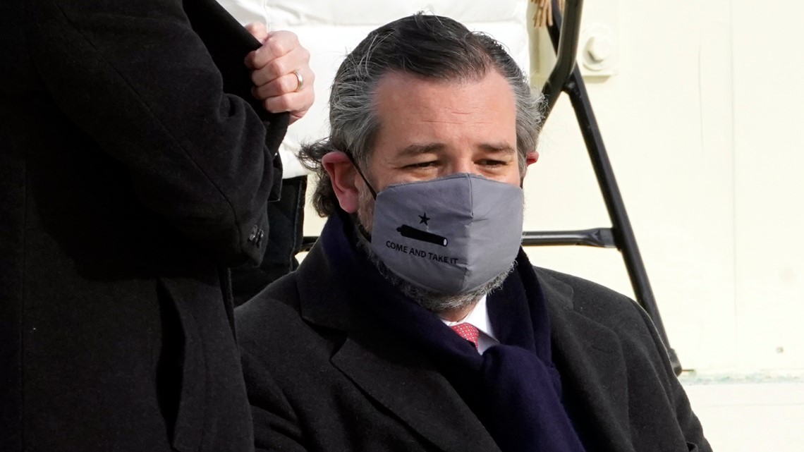 Sen. Ted Cruz dons 'Come and Take It' mask at Biden inauguration