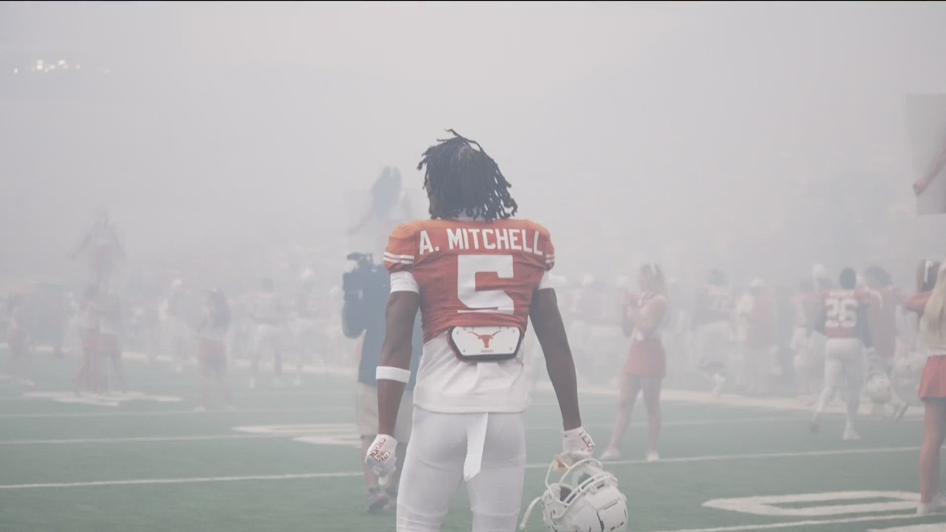 Texas' Adonai Mitchell expected to declare for 2024 NFL Draft | kvue.com