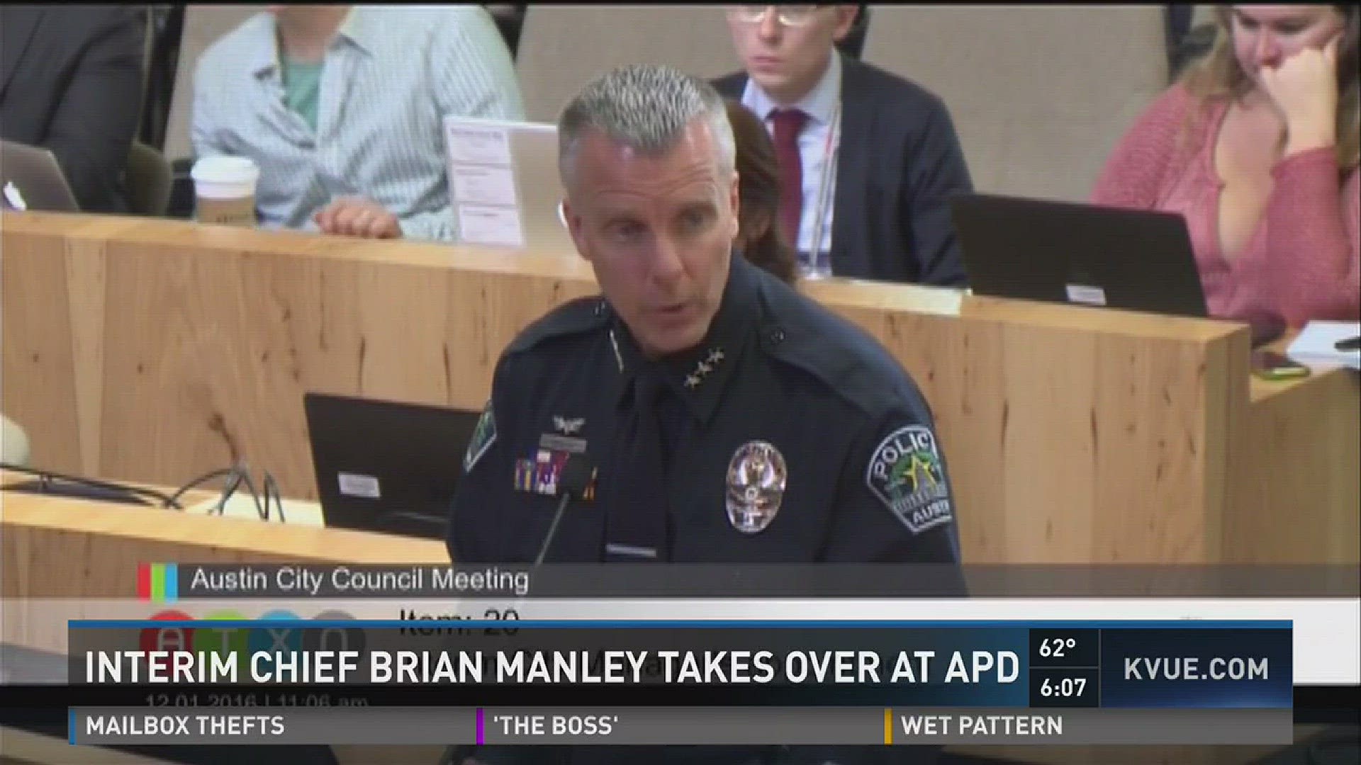 Interim chief Brian Manley takes over at APD