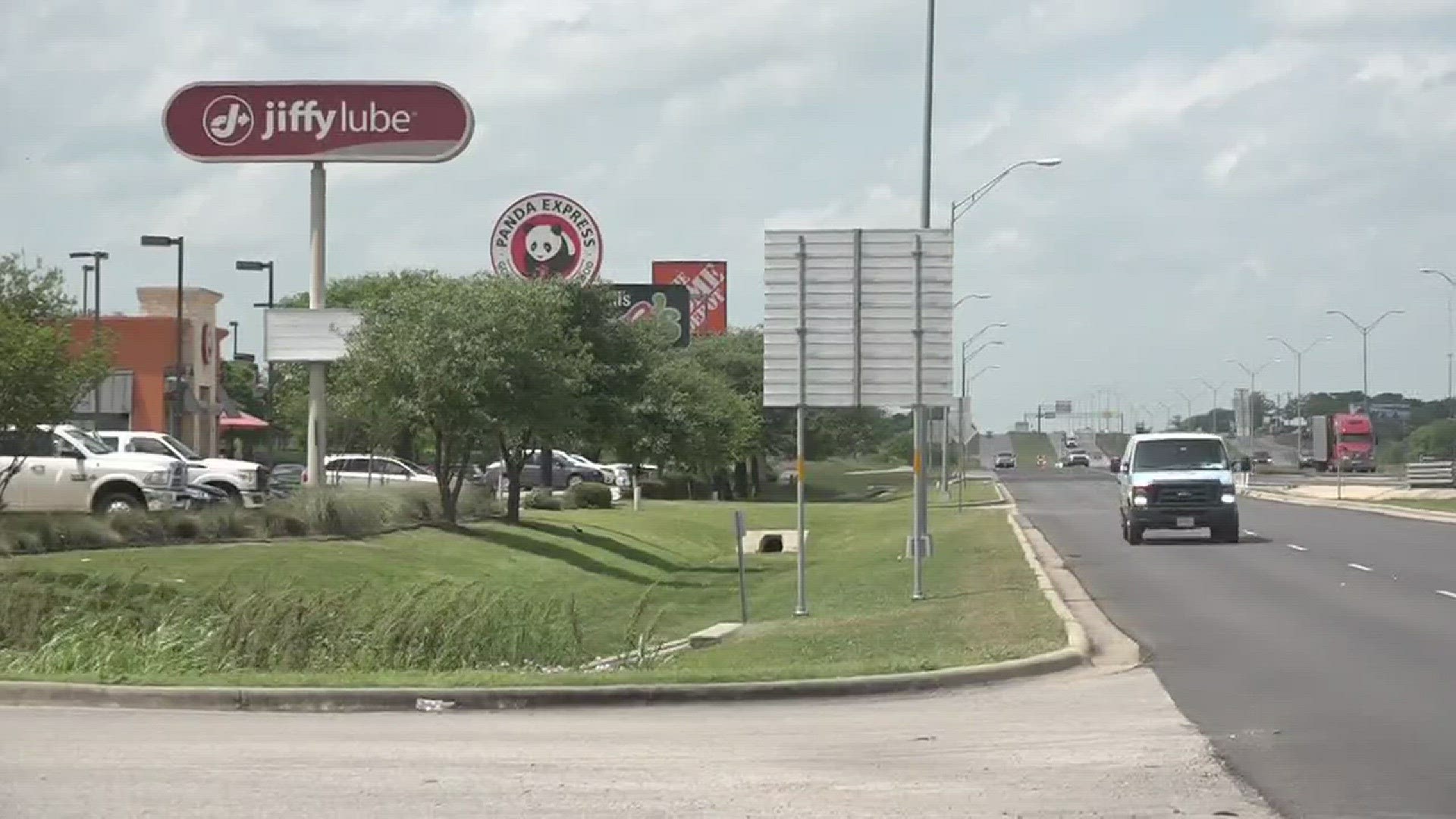 Seton is building a new medical campus on a 32-acre plot of land on the corner of Highway 71 and 304.